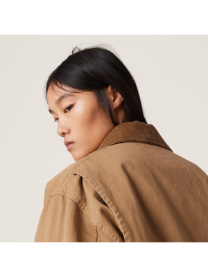 Блузон из габардина, окрашенного в готовом виде