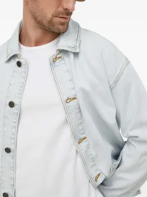 Куртка с карманом