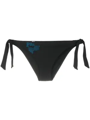 Плавки бикини с цветочной вышивкой