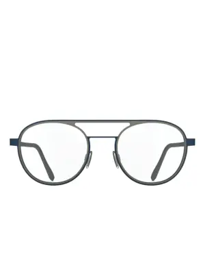 Очки в круглой оправе