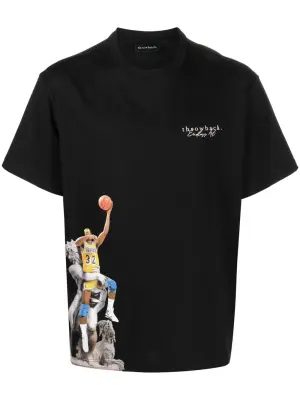 Футболка с графичным принтом