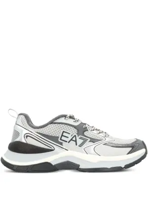 Кроссовки Predator с эффектом металлик