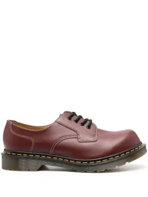 Дерби из коллаборации с Dr. Martens