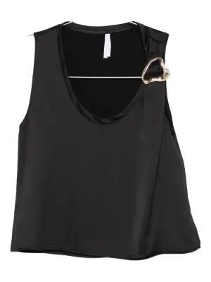 Топ с пряжкой