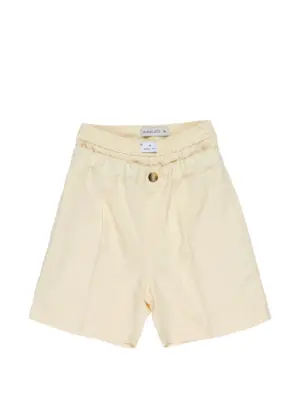 Свободные шорты на пуговицах