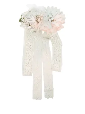 Ремень с цветочной аппликацией