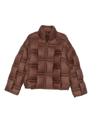 Стеганая куртка на молнии