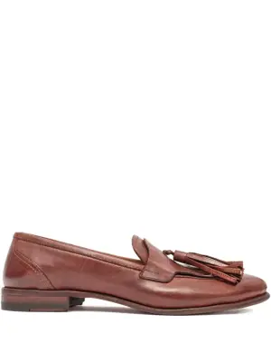 Лоферы с кисточками