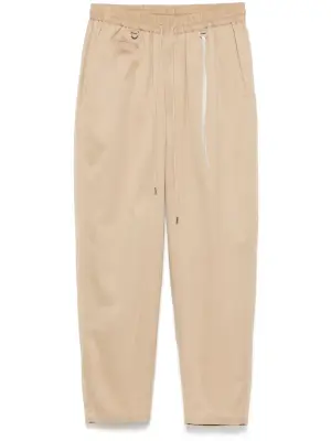 Брюки с вышитым логотипом