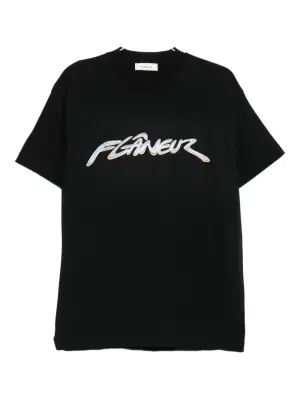 Футболка с логотипом