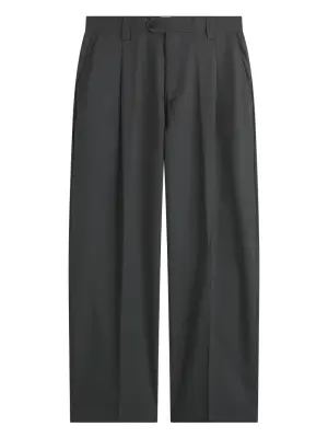 Брюки с защипами