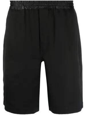 Шорты-бермуды с эластичным поясом