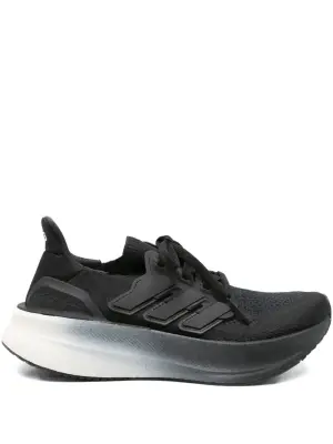 Кроссовки Ultraboost 5