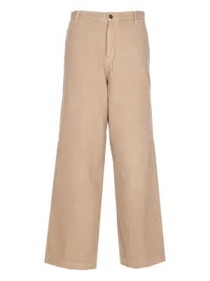 Джинсы с накладными карманами