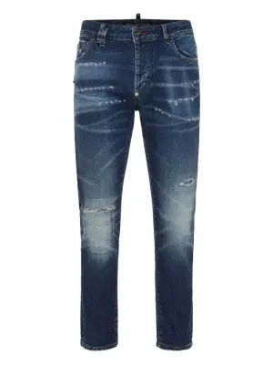 Джинсы с эффектом потертости и логотипом