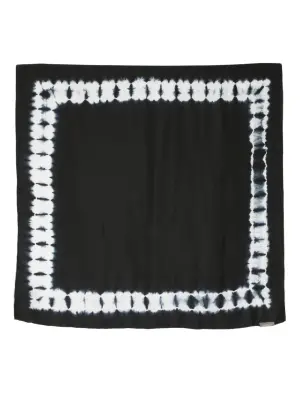 Шелковый платок с абстрактным принтом