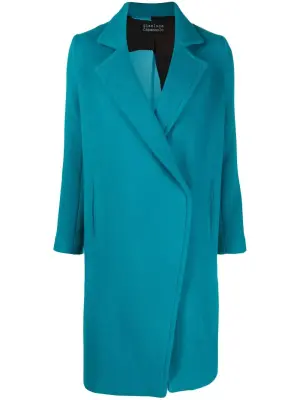 Двубортное пальто строгого кроя