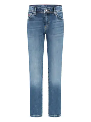 Прямые джинсы