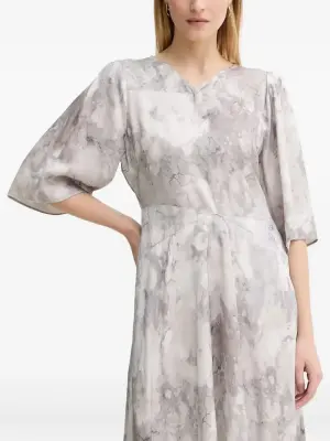 Платье миди с объемными рукавами и принтом