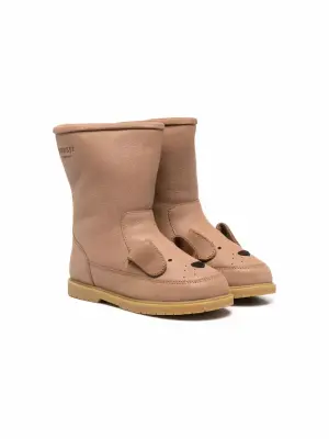 Сапоги с аппликацией