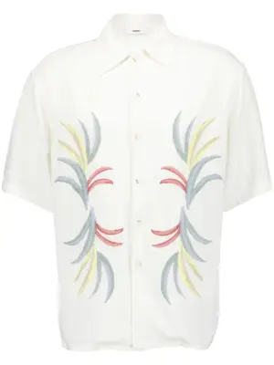 Рубашка с вышивкой