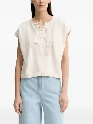 Трикотажный топ с рукавами кап и шнуровкой