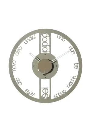 Настенные часы с вырезами (44 см)