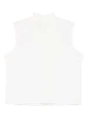 топ с воротником-стойкой