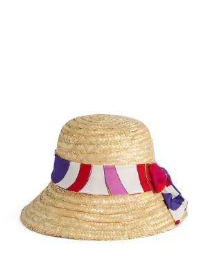 соломенная шляпа с лентой