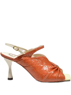 Босоножки со складками