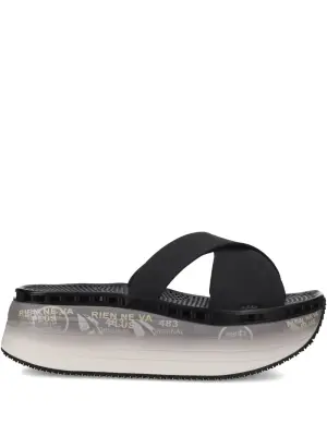 Шлепанцы Moura