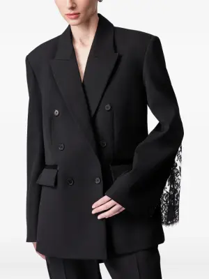 Блейзер с кружевной отделкой