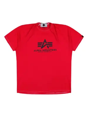 Футболка с логотипом