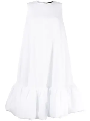 Пышное платье без рукавов