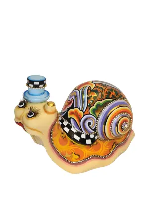 Маленькое украшение в виде улитки Антон