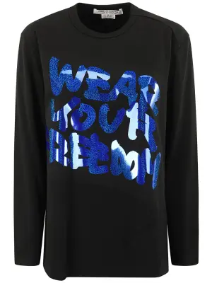 Футболка с логотипом