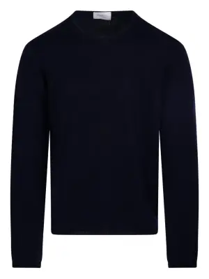 Свитер с круглым вырезом