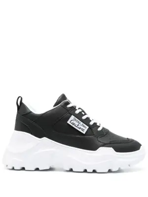 Кроссовки со вставками