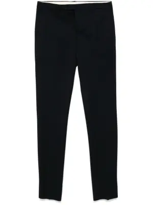 Брюки строгого кроя со складками