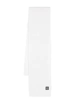 Шарф с нашивкой Compass