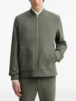 Куртка с узором в елочку