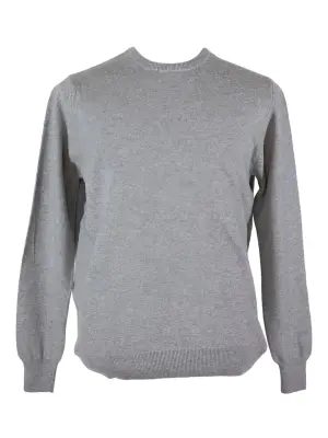 Свитер с круглым вырезом