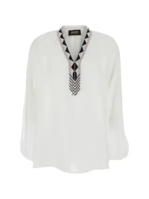 Блуза с V-образным вырезом и бусинами