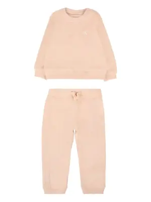 Спортивный костюм с вышитым логотипом