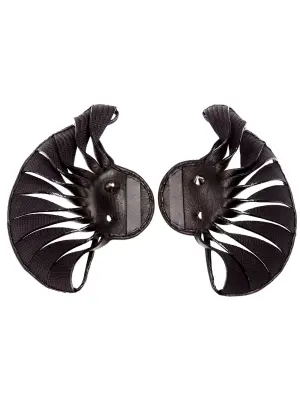 Кафф в форме ракушки