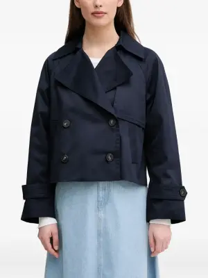 Куртка с лацканами на пуговицах