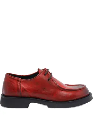 Лоферы на шнуровке с круглым носком