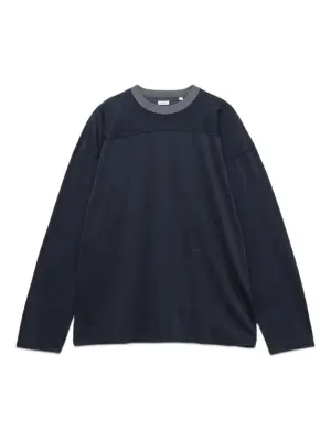 Футболка с длинными рукавами