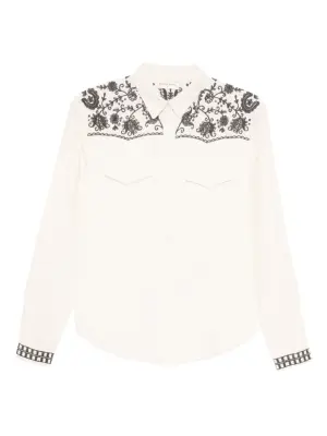 Вышитая рубашка