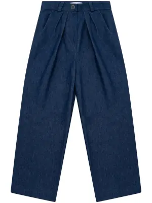 Зауженные джинсы